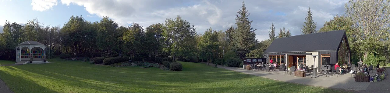 Paths and café in Akureyri Botanical Garden